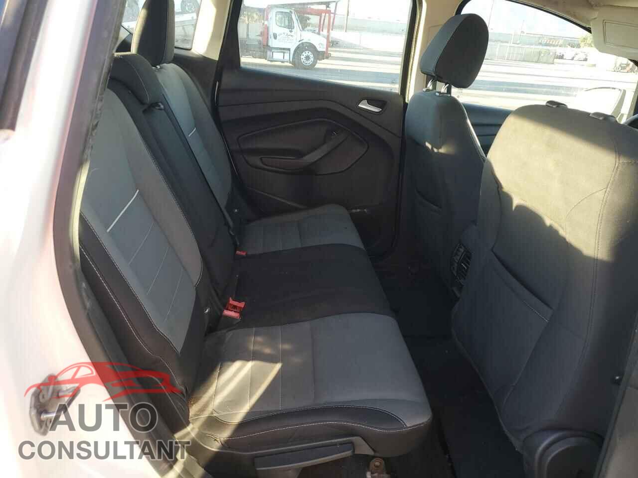 FORD CMAX 2013 - 1FADP5AU1DL521671