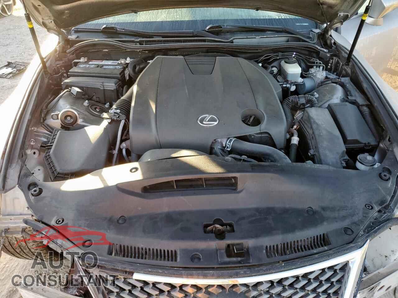 LEXUS IS 2015 - JTHBF1D23F5056775