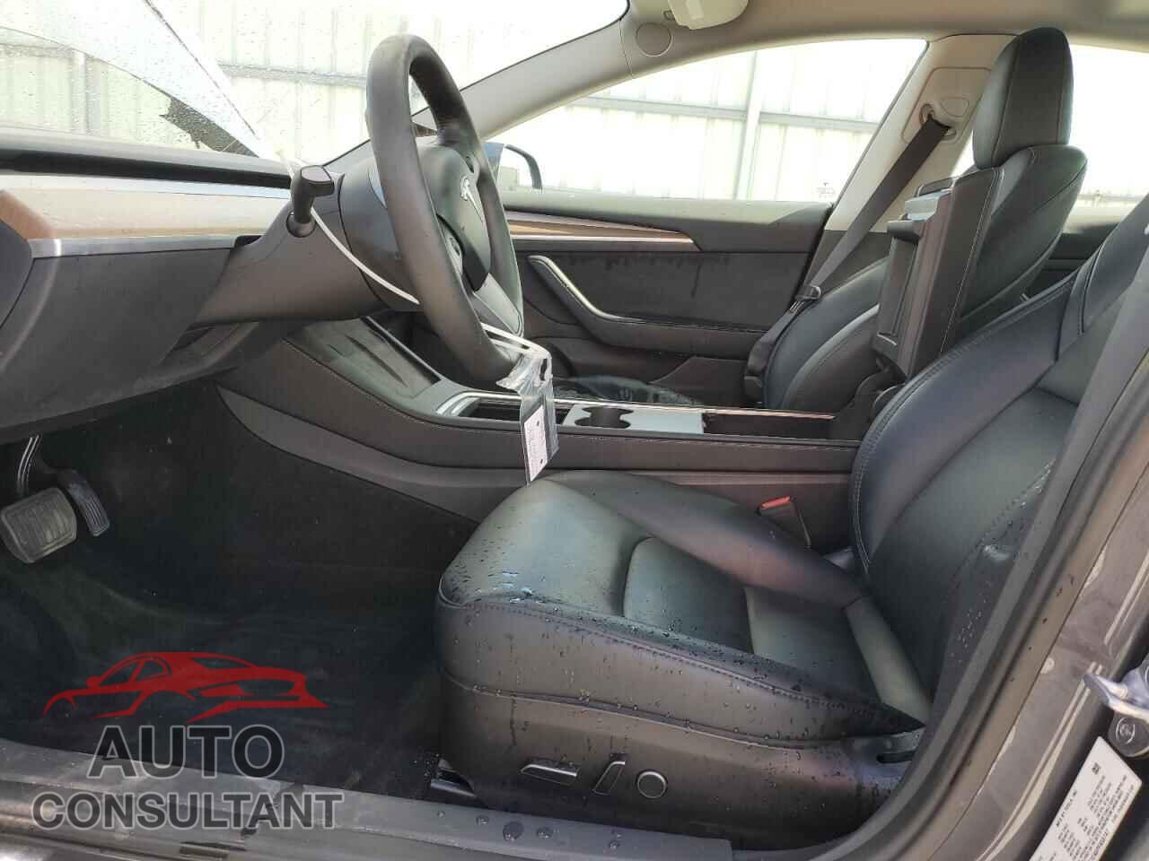 TESLA MODEL 3 2023 - 5YJ3E1EA8PF658747
