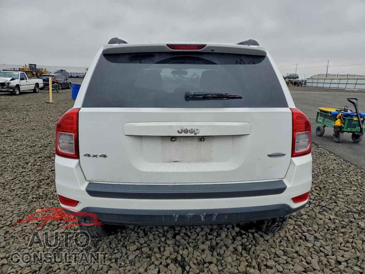JEEP COMPASS 2011 - 1J4NF1FB2BD164410