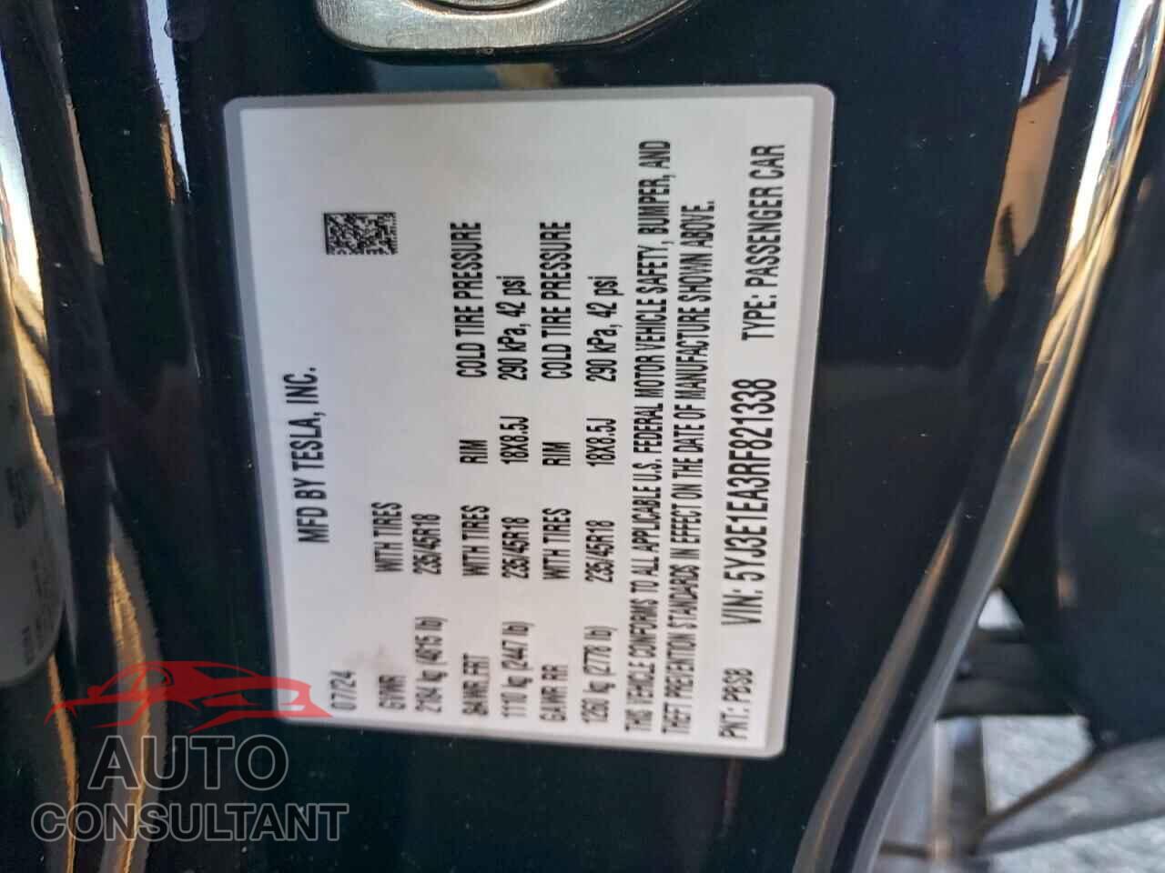 TESLA MODEL 3 2024 - 5YJ3E1EA3RF821338