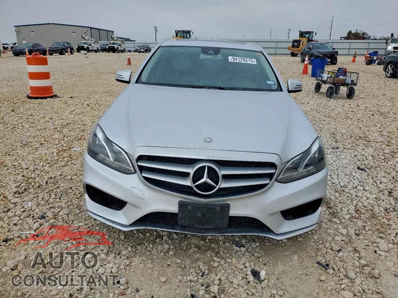MERCEDES-BENZ E-CLASS 2016 - WDDHF5KB3GB172072