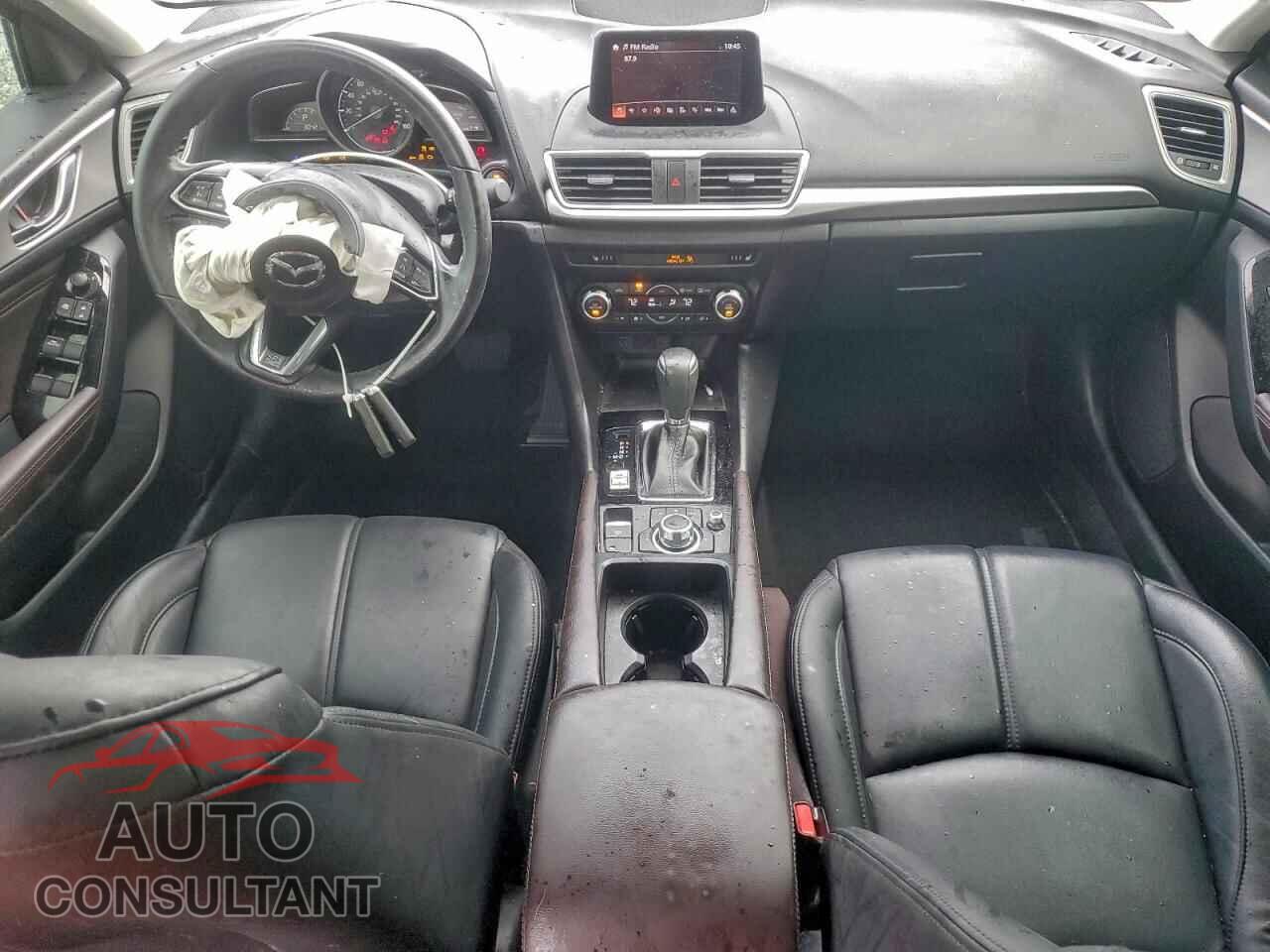 MAZDA 3 2017 - 3MZBN1L77HM133871