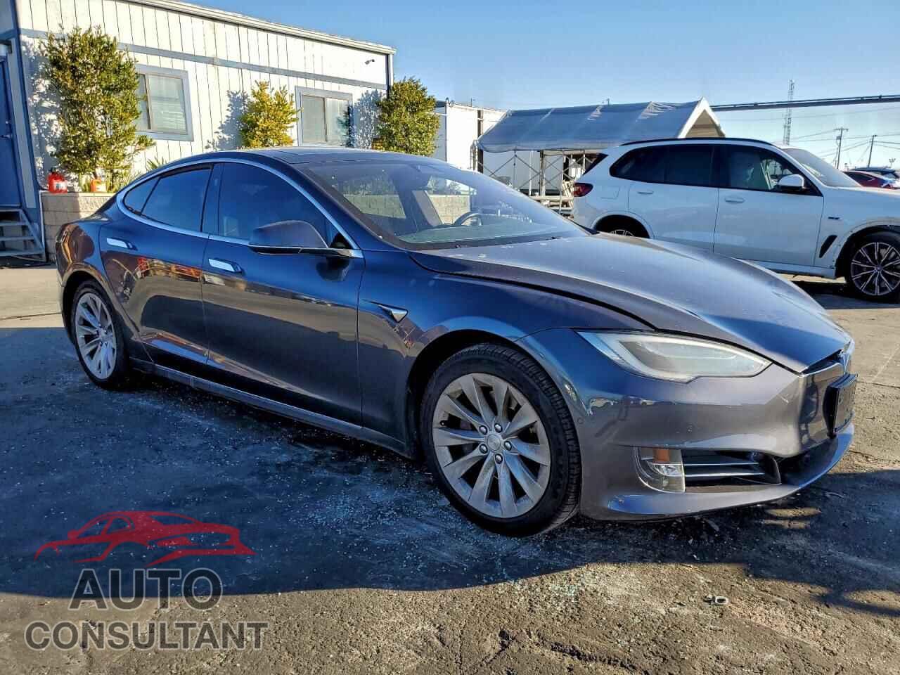 TESLA MODEL S 2018 - 5YJSA1E20JF246121