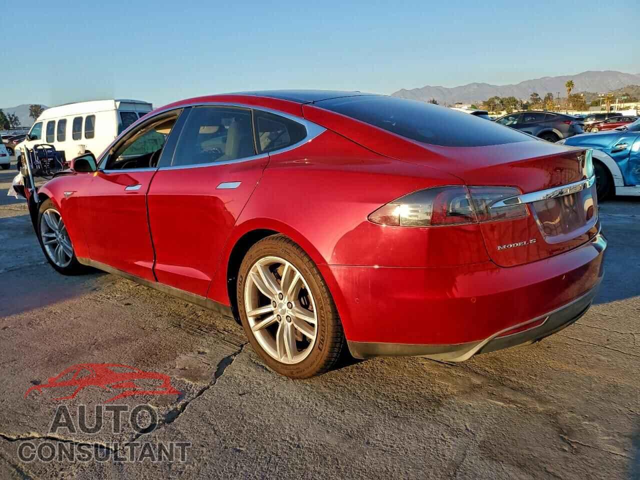 TESLA MODEL S 2015 - 5YJSA1H24FF098154