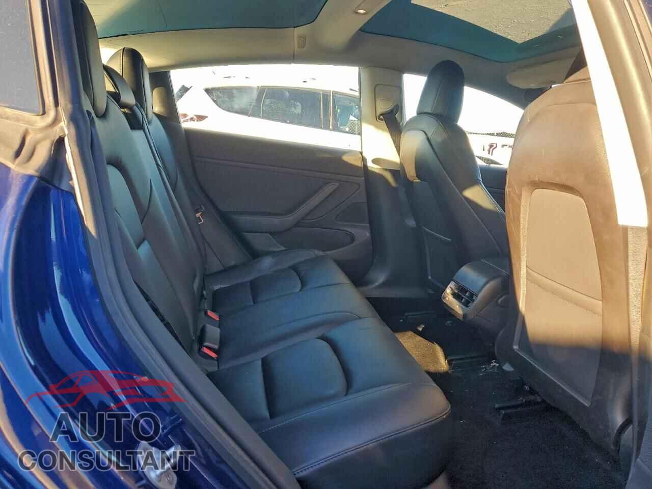 TESLA MODEL 3 2019 - 5YJ3E1EA4KF401092