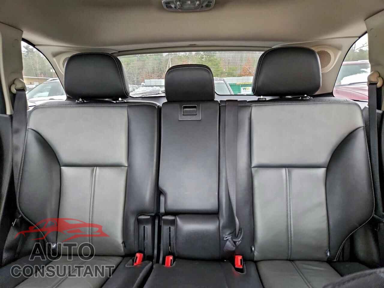 FORD EDGE 2011 - 2FMDK4AK8BBB30396