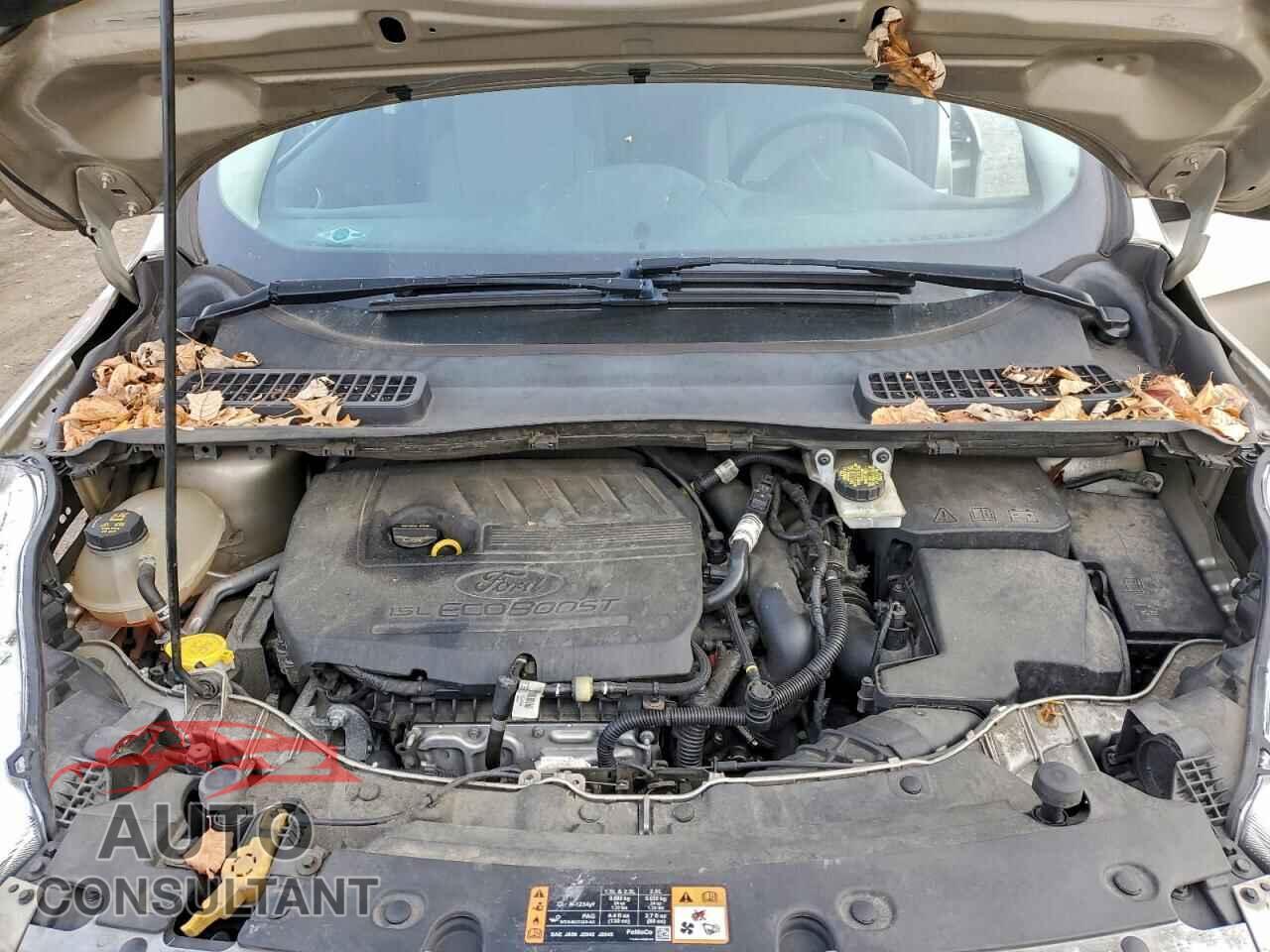 FORD ESCAPE 2017 - 1FMCU9GD7HUB49312