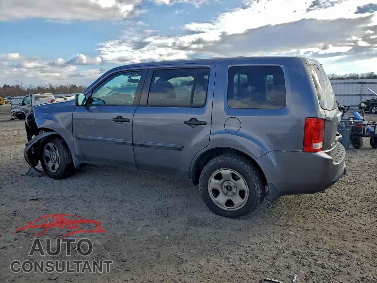 HONDA PILOT 2015 - 5FNYF4H28FB025477