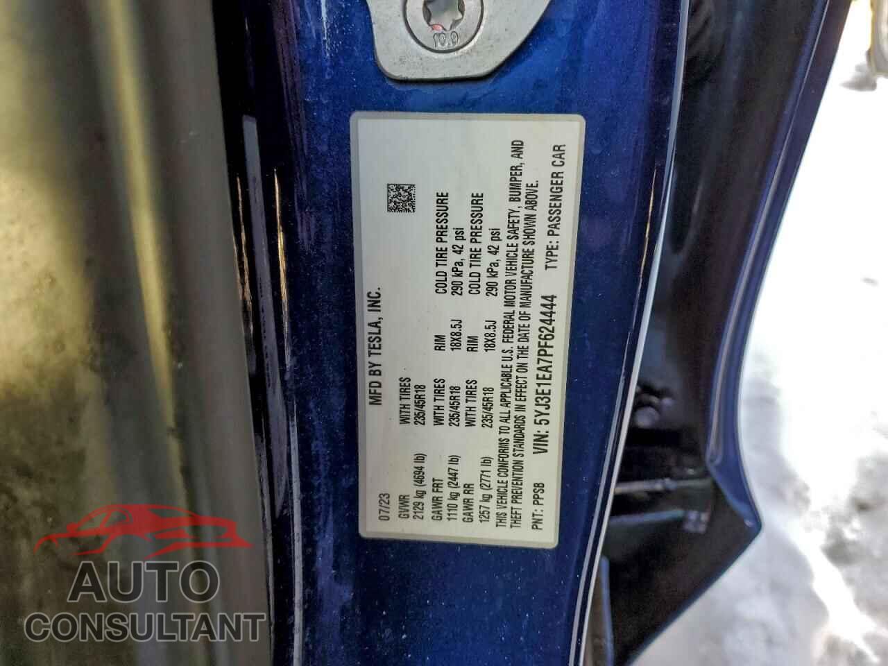 TESLA MODEL 3 2023 - 5YJ3E1EA7PF624444