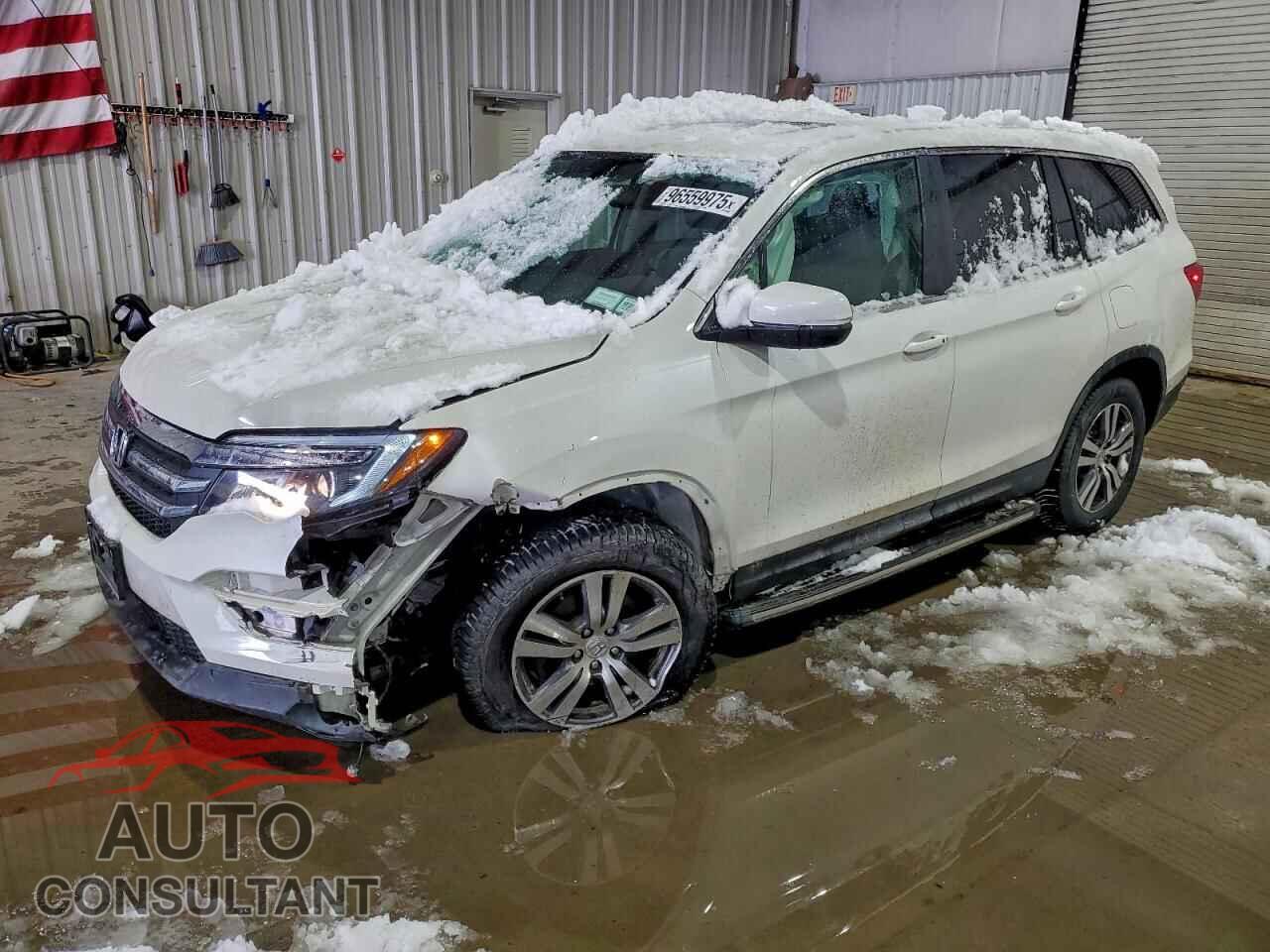 HONDA PILOT 2017 - 5FNYF6H55HB044884