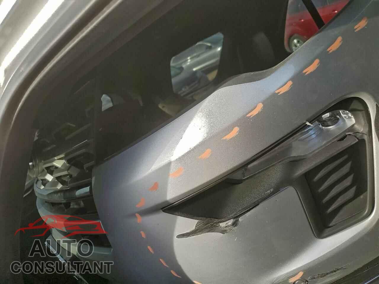 FORD EXPLORER 2018 - 1FM5K7F86JGB13669