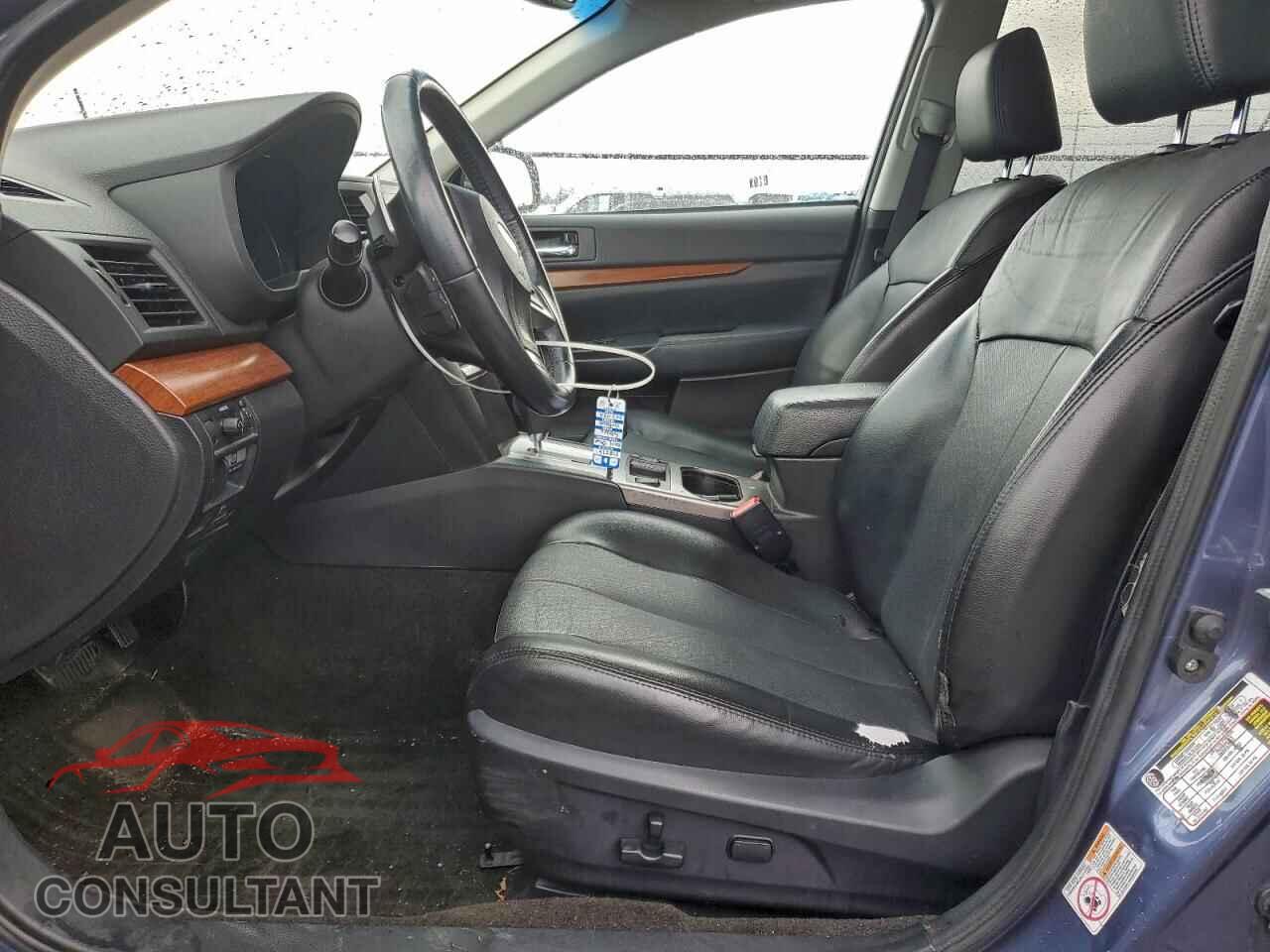 SUBARU OUTBACK 2014 - 4S4BRBLC5E3268785