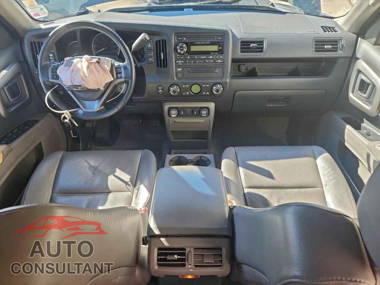 HONDA RIDGELINE 2011 - 5FPYK1F52BB008330