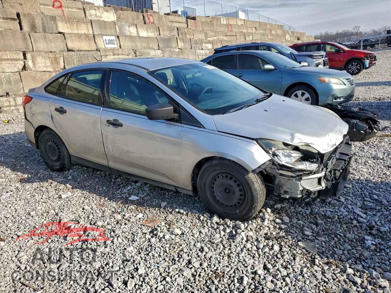 FORD FOCUS 2013 - 1FADP3E2XDL208812
