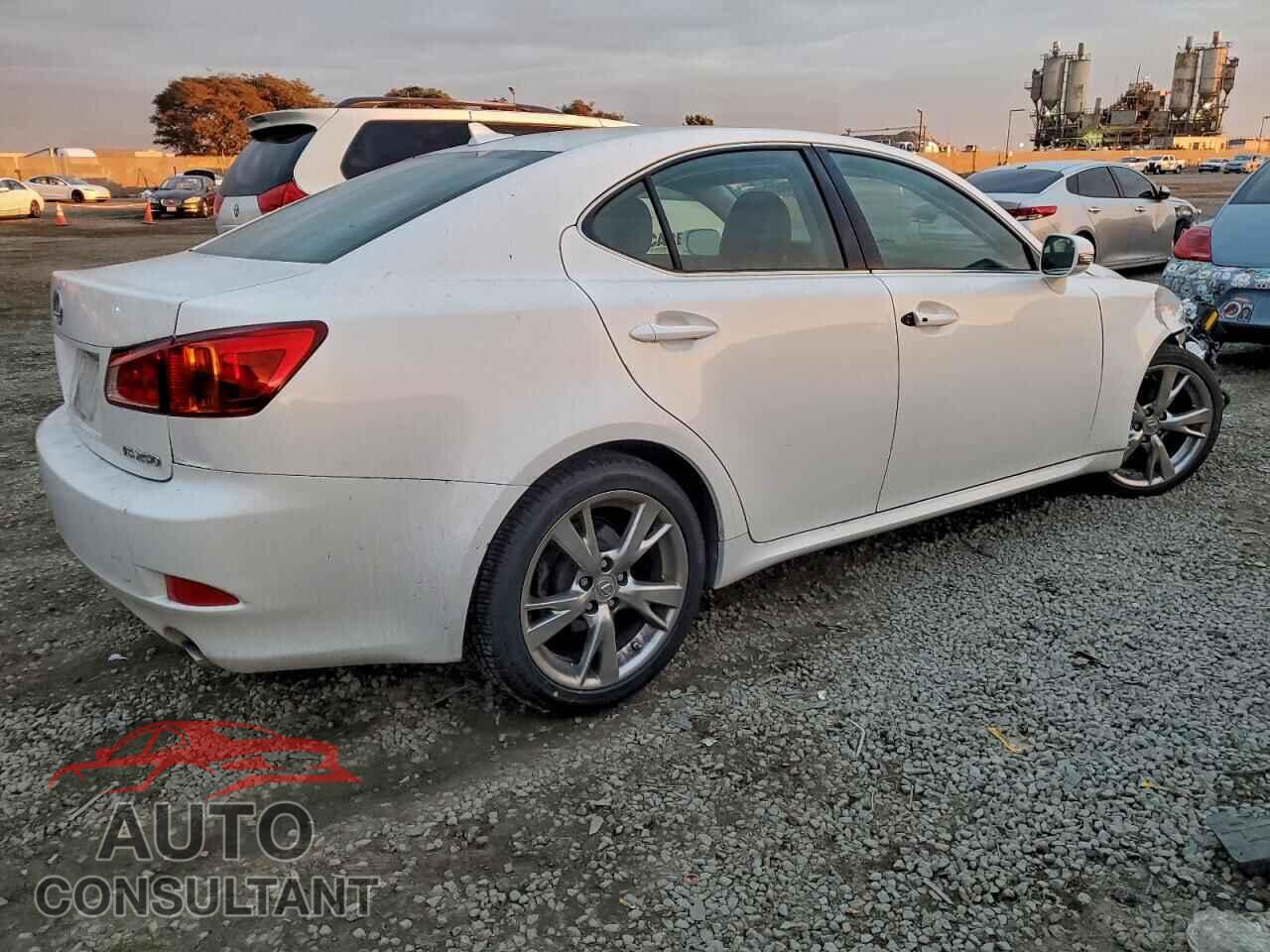 LEXUS IS 2009 - JTHBK262495097225