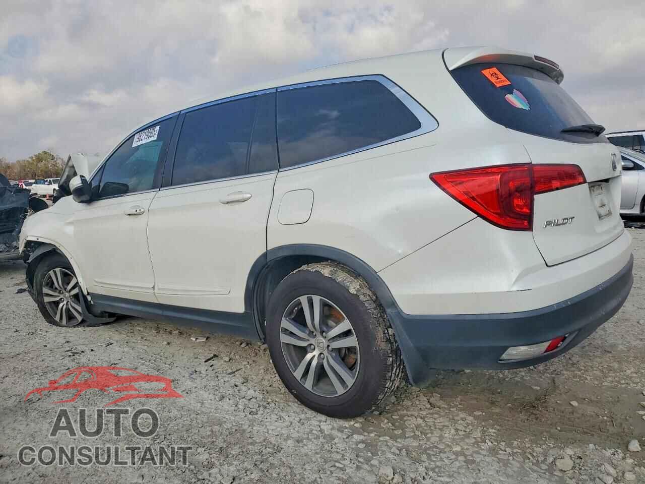 HONDA PILOT 2016 - 5FNYF5H35GB016011
