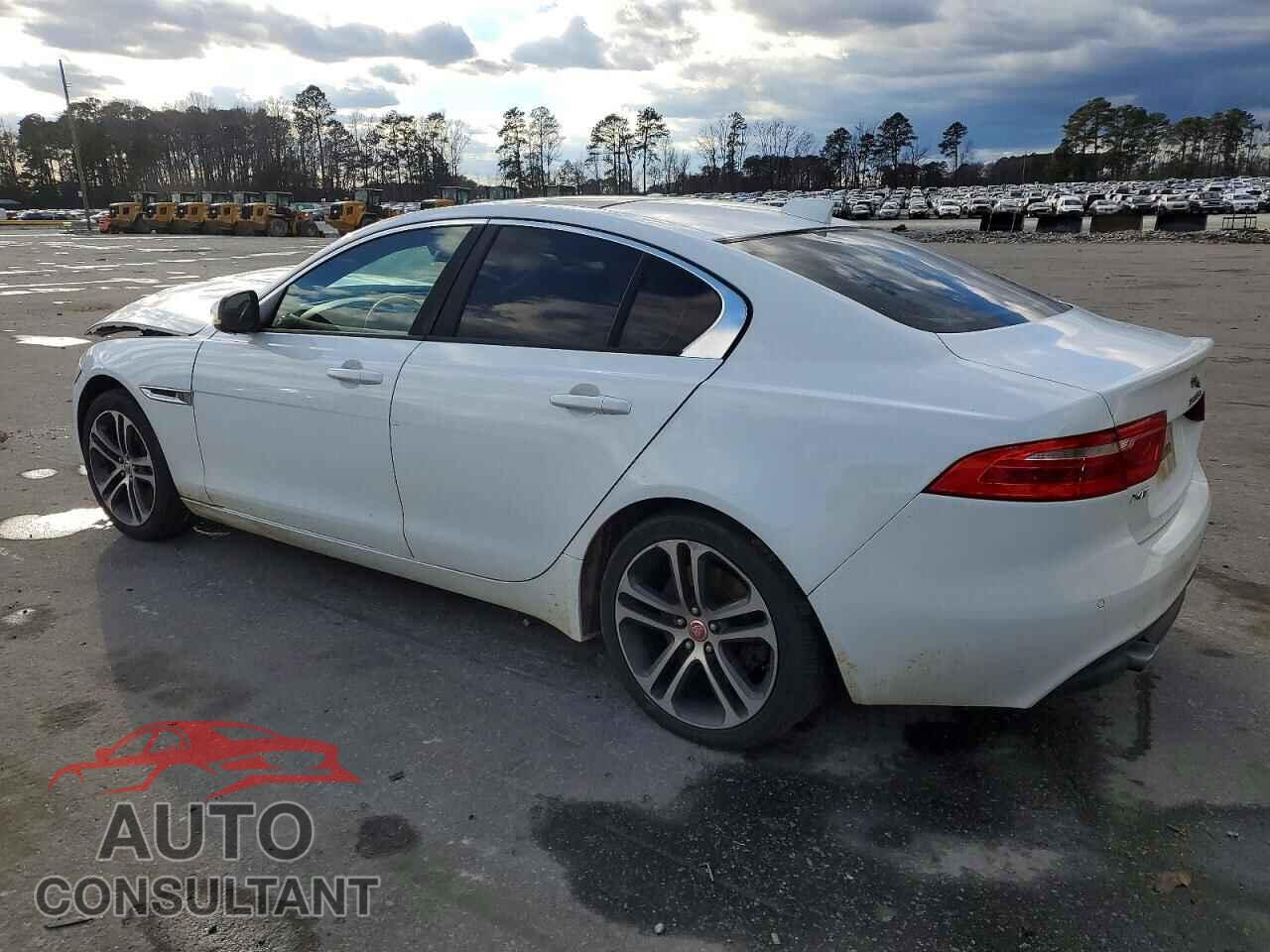 JAGUAR XE 2017 - SAJAJ4BV7HA968685