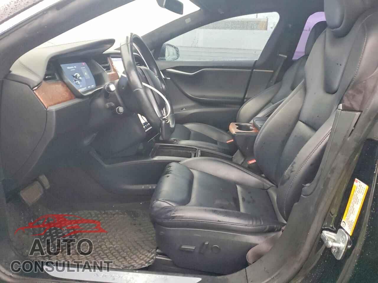TESLA MODEL S 2021 - 5YJSA1E26MF424067