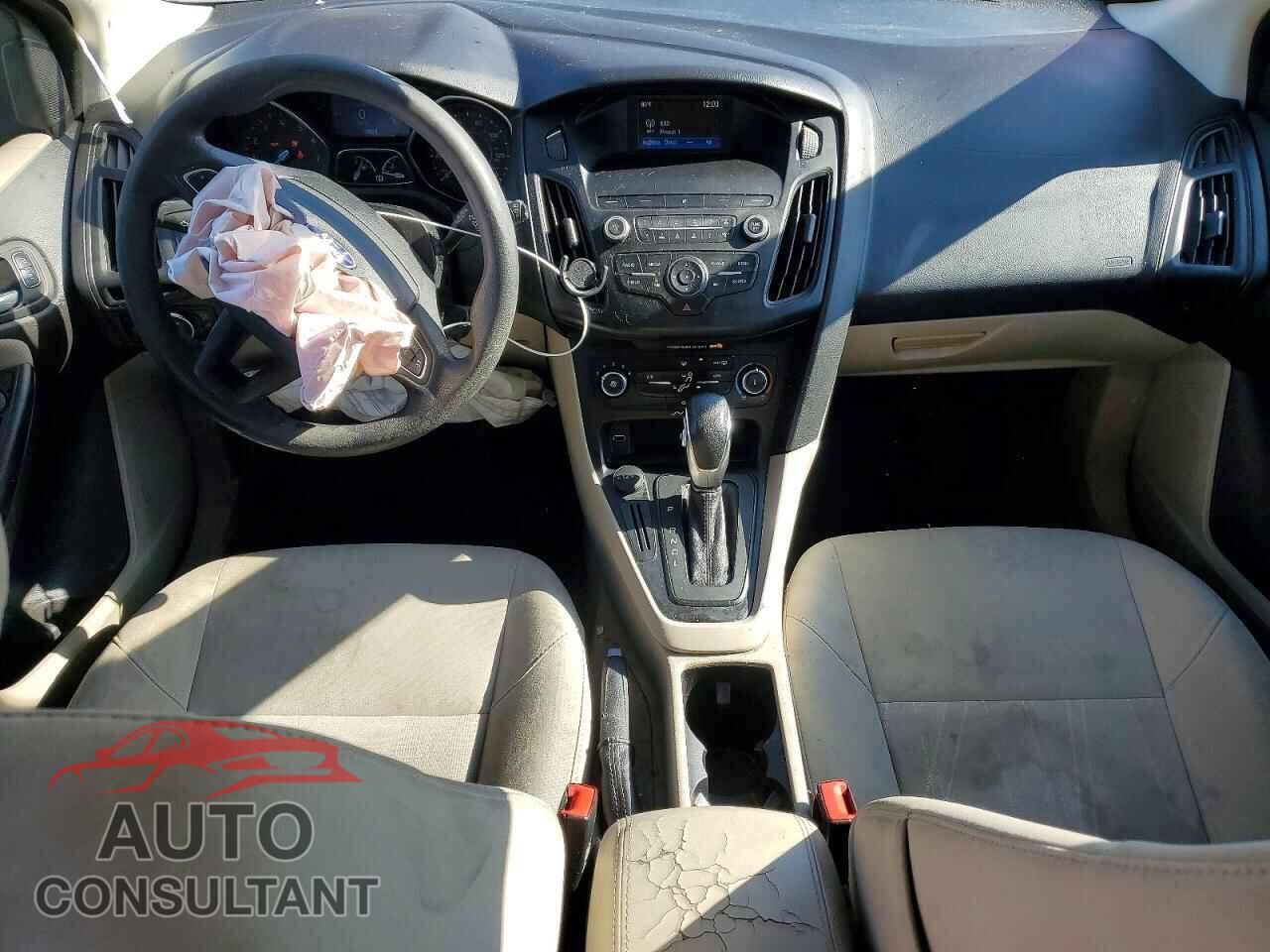 FORD FOCUS 2018 - 1FADP3K24JL290827
