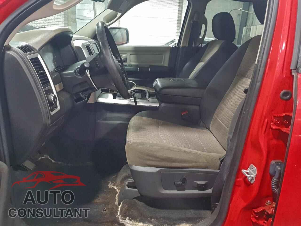 DODGE RAM 1500 2012 - 1C6RD7LT8CS341415