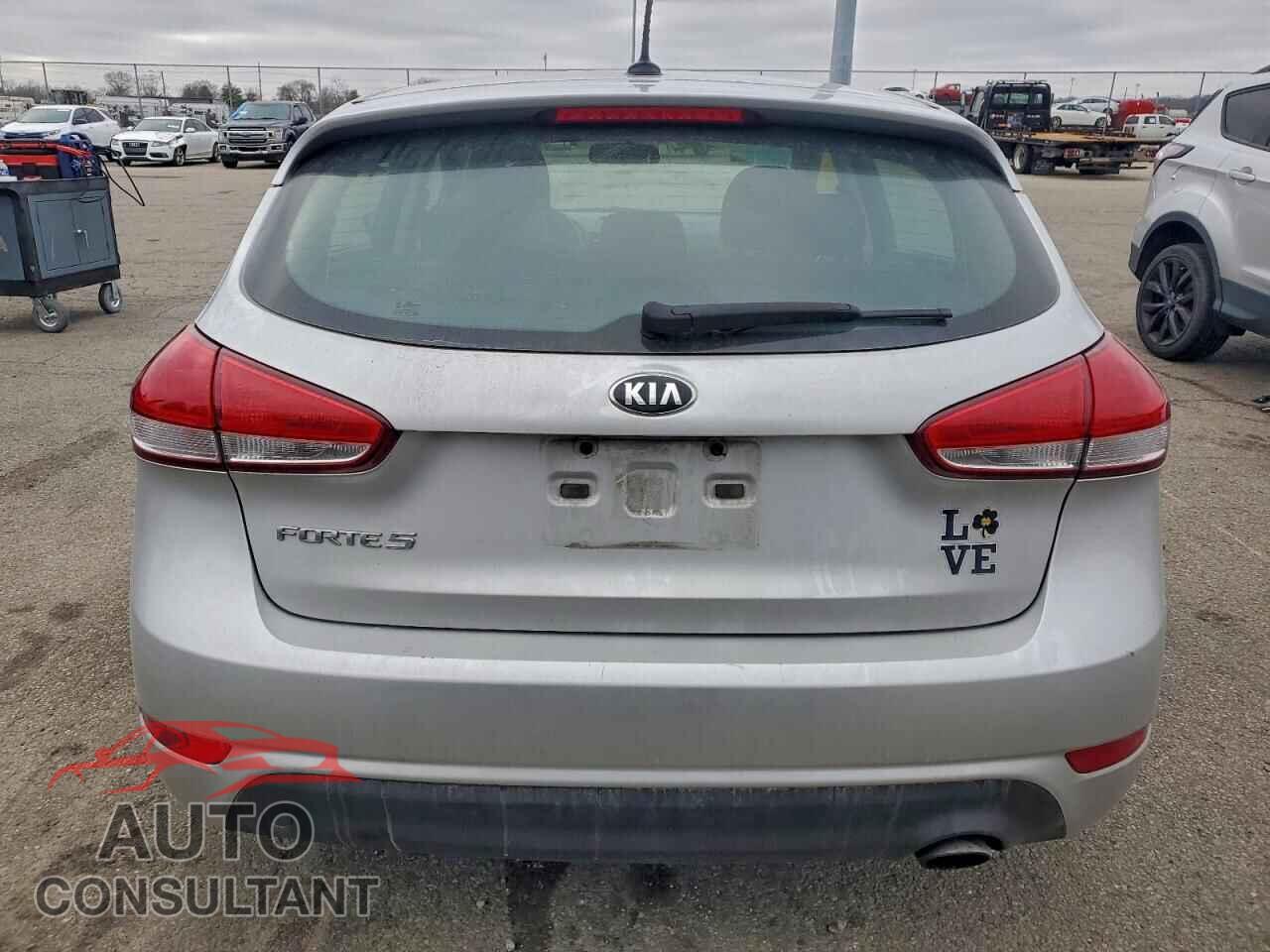 KIA FORTE 2016 - KNAFK5A80G5657171
