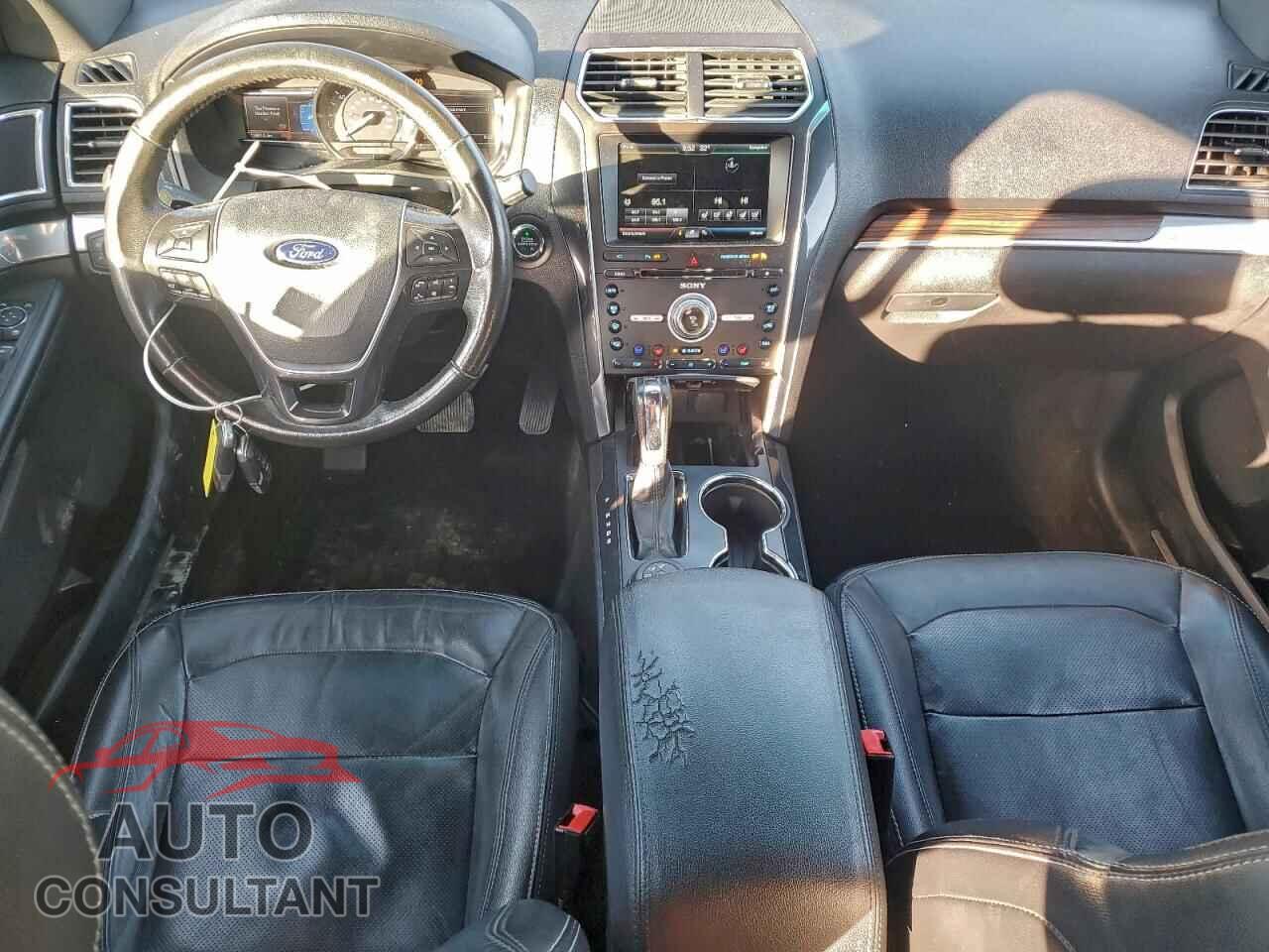 FORD EXPLORER 2016 - 1FM5K8F81GGA71443