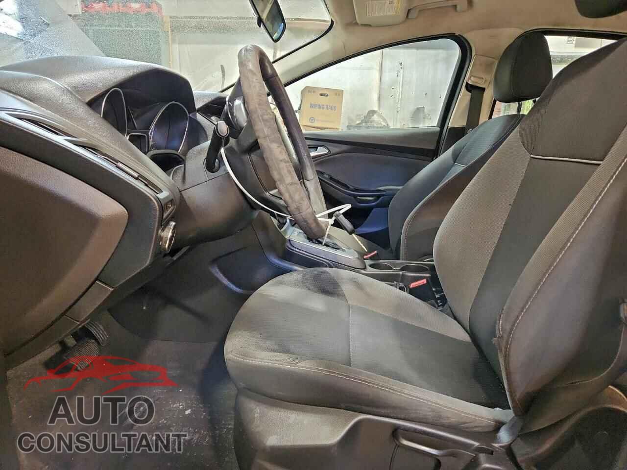 FORD FOCUS 2012 - 1FAHP3F25CL202382