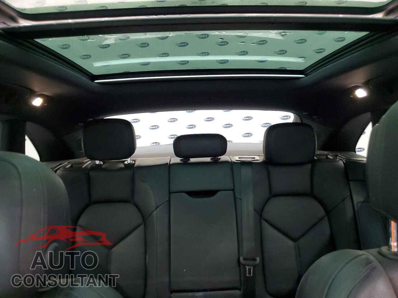 PORSCHE MACAN 2015 - WP1AB2A50FLB71681