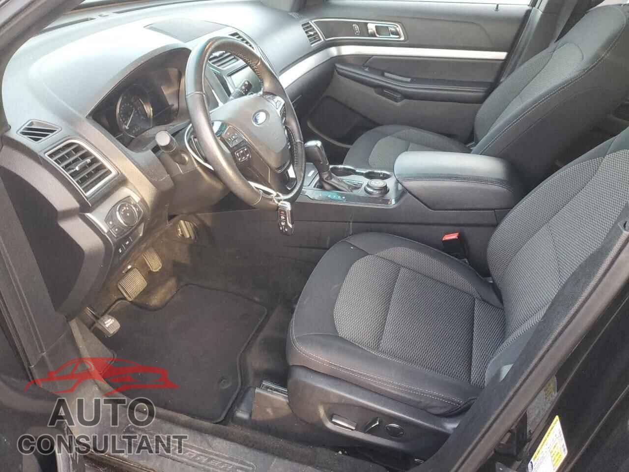 FORD EXPLORER 2017 - 1FM5K8D82HGB13557