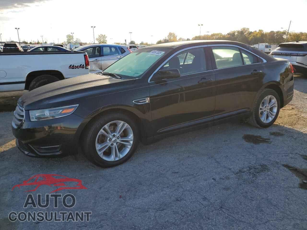 FORD TAURUS 2015 - 1FAHP2E89FG184031