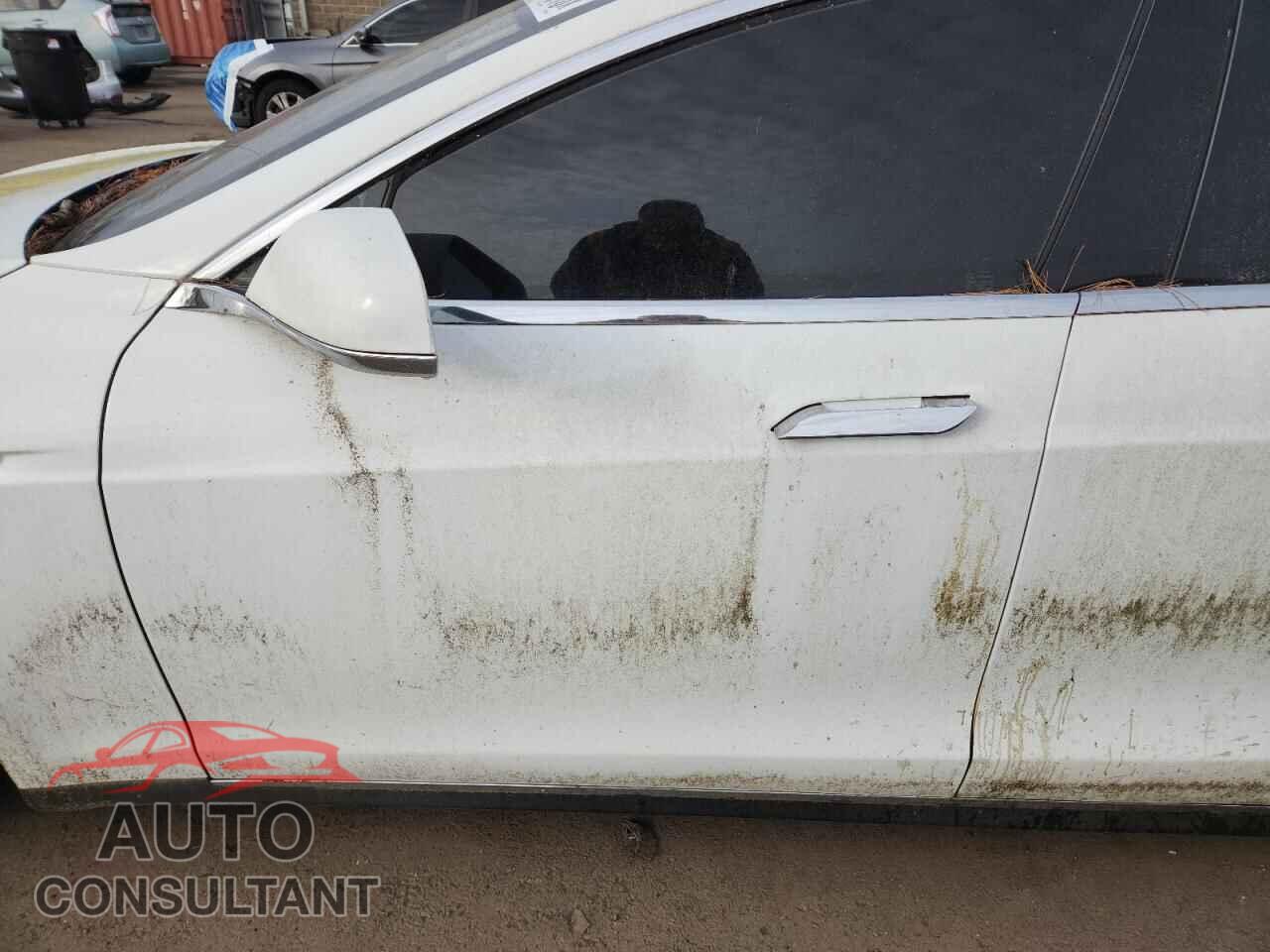 TESLA MODEL S 2013 - 5YJSA1CN4DFP13493