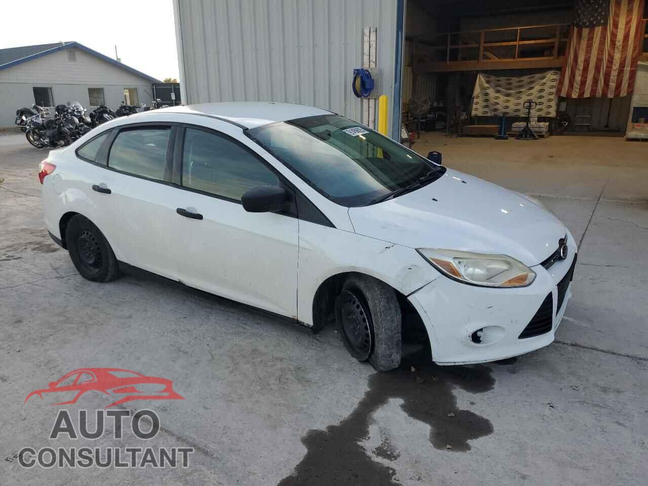 FORD FOCUS 2012 - 1FAHP3E2XCL195043