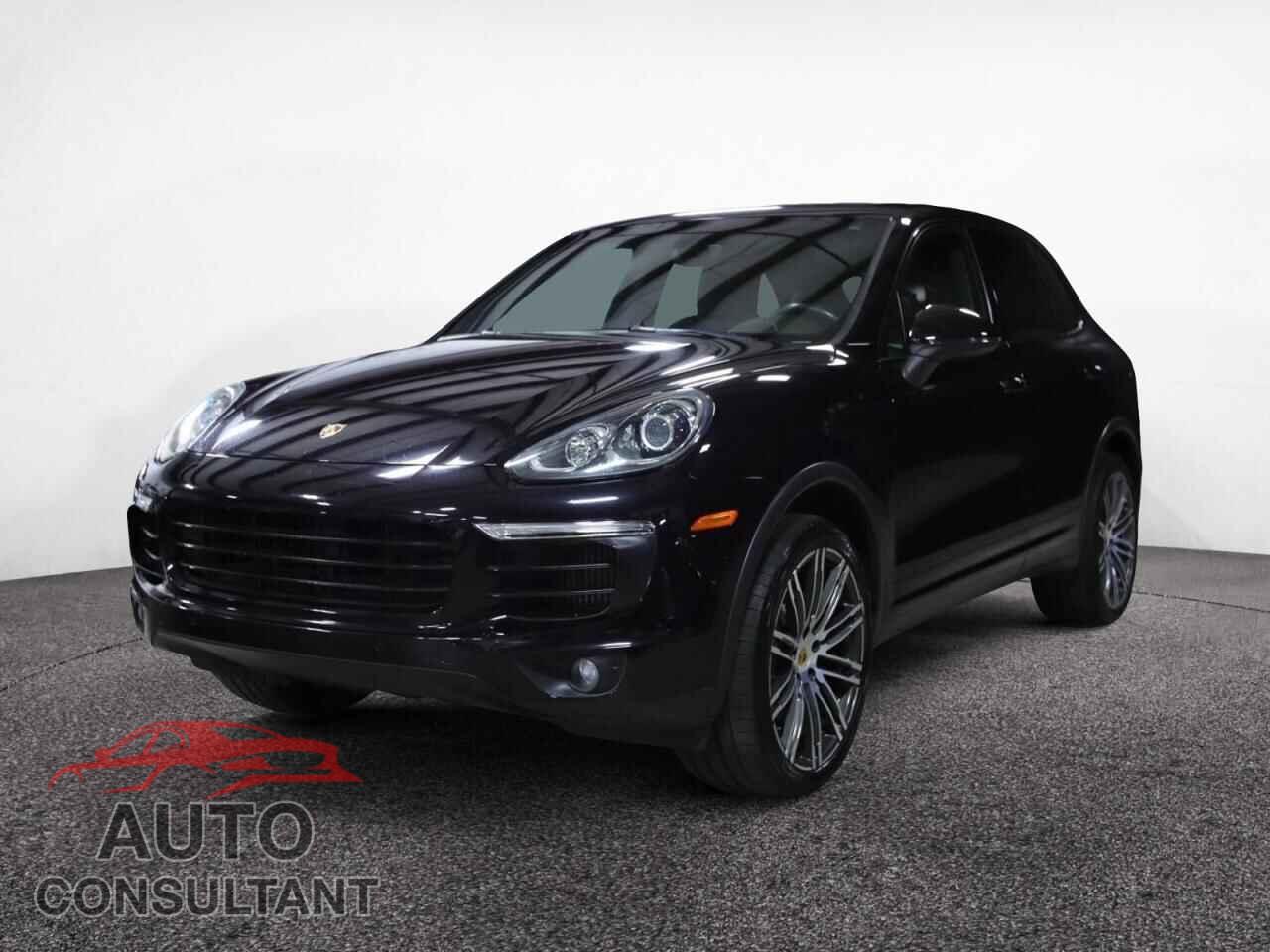 PORSCHE CAYENNE 2018 - WP1AB2A26JLA60843