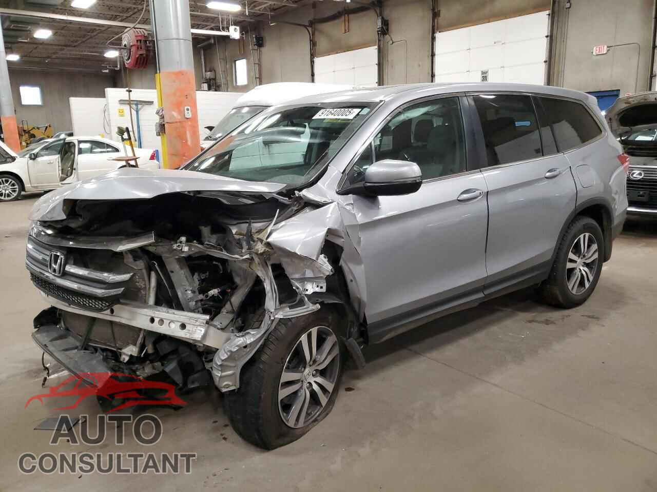 HONDA PILOT 2017 - 5FNYF6H53HB087197