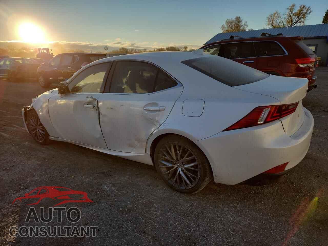 LEXUS IS 2015 - JTHBF1D24F5068837