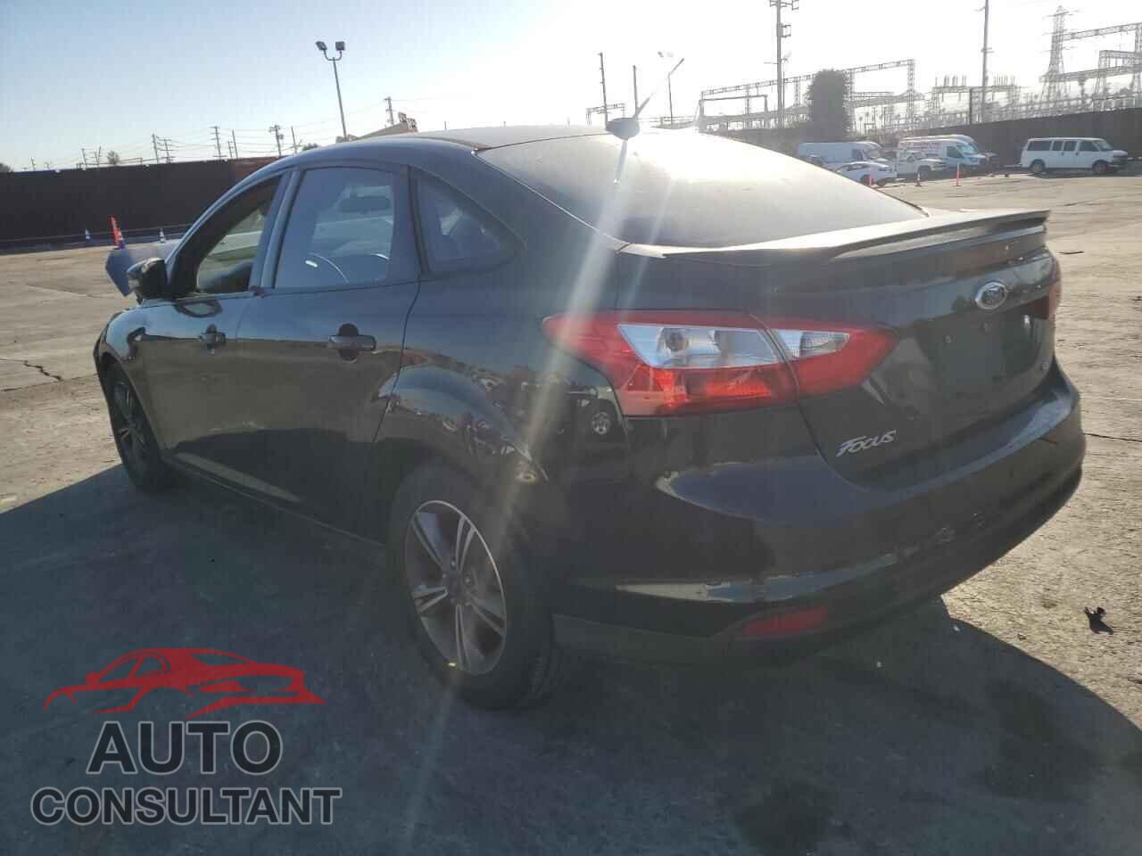 FORD FOCUS 2014 - 1FADP3F23EL321453