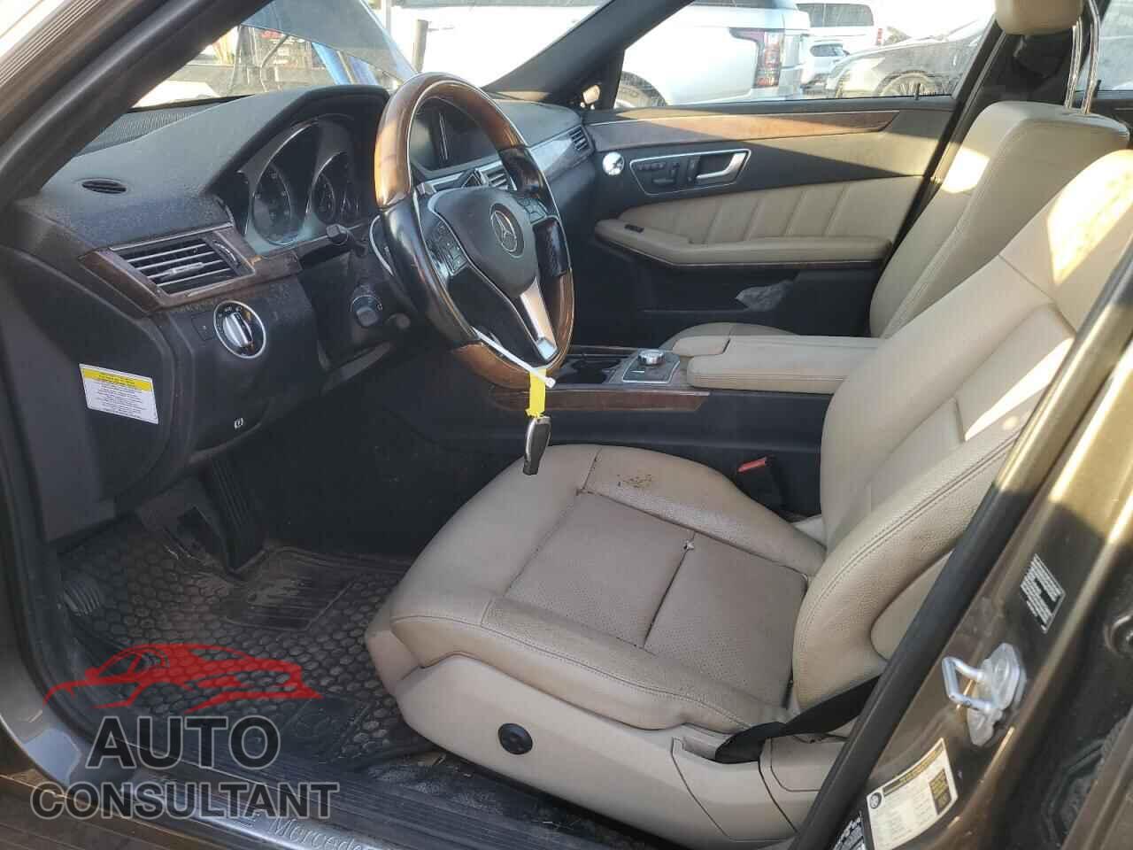 MERCEDES-BENZ E-CLASS 2013 - WDDHH8JB2DA684596