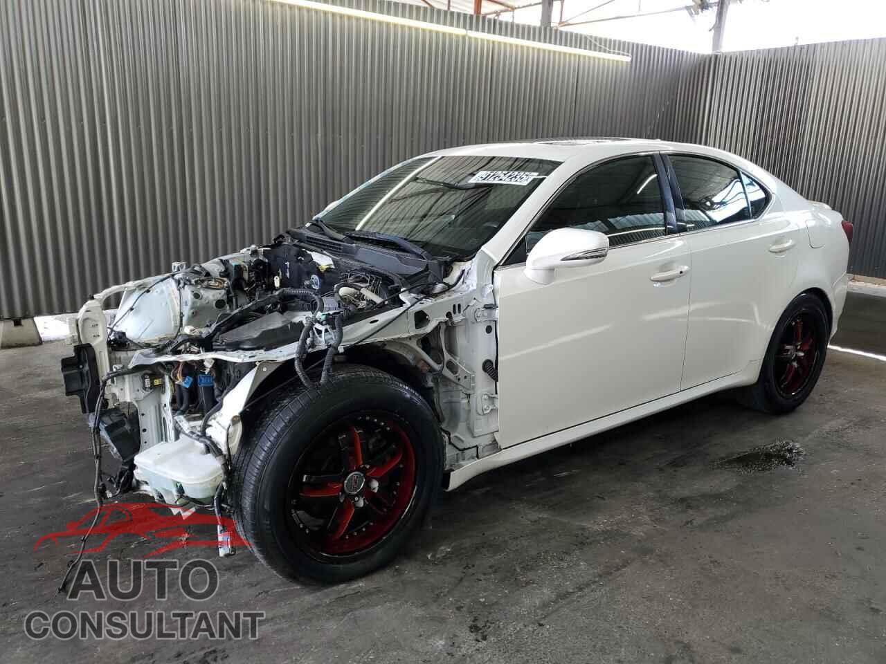 LEXUS IS 2012 - JTHBF5C2XC5180403