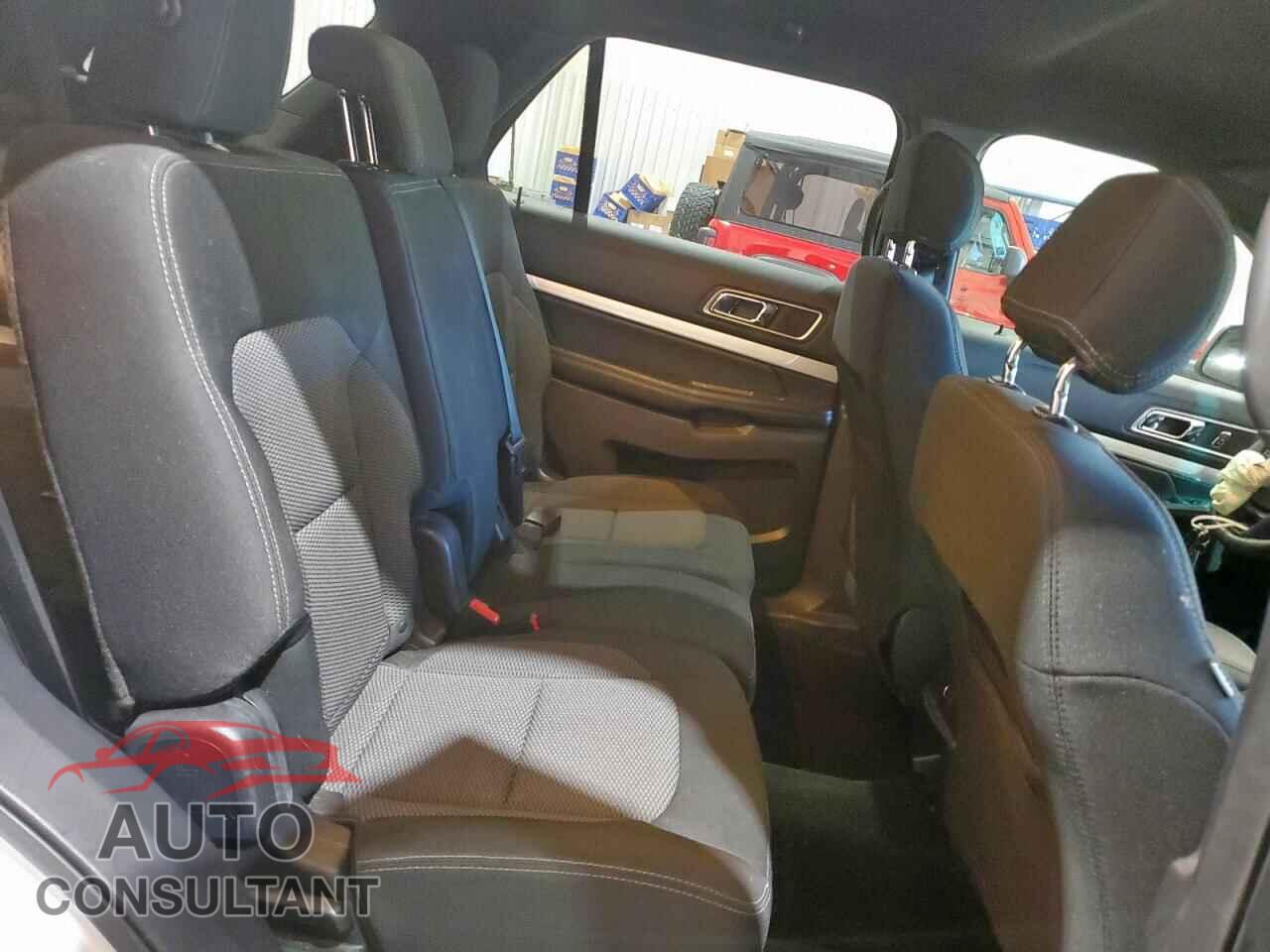 FORD EXPLORER 2017 - 1FM5K7D83HGB20849
