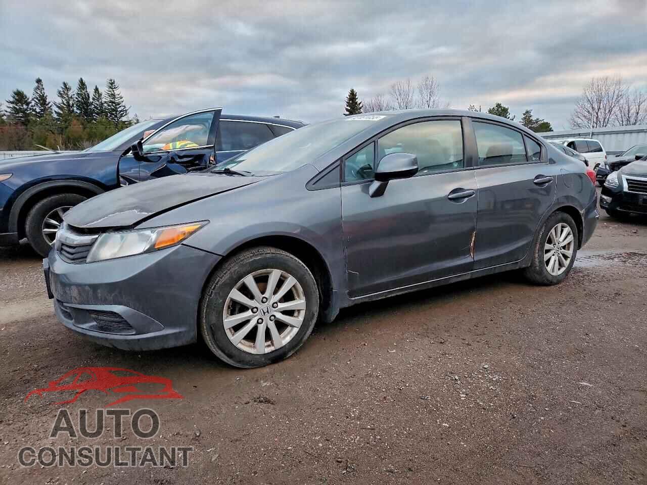 HONDA CIVIC 2012 - 2HGFB2F99CH108317