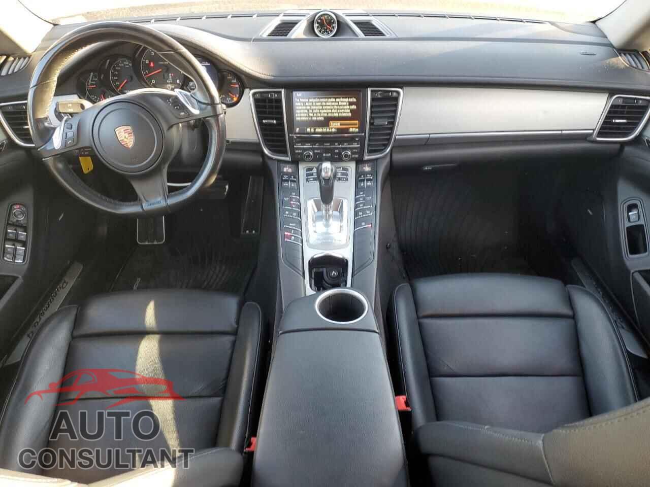 PORSCHE PANAMERA 2015 - WP0AA2A70FL003464