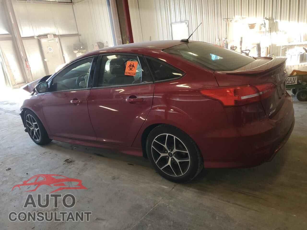 FORD FOCUS 2015 - 1FADP3F29FL260174