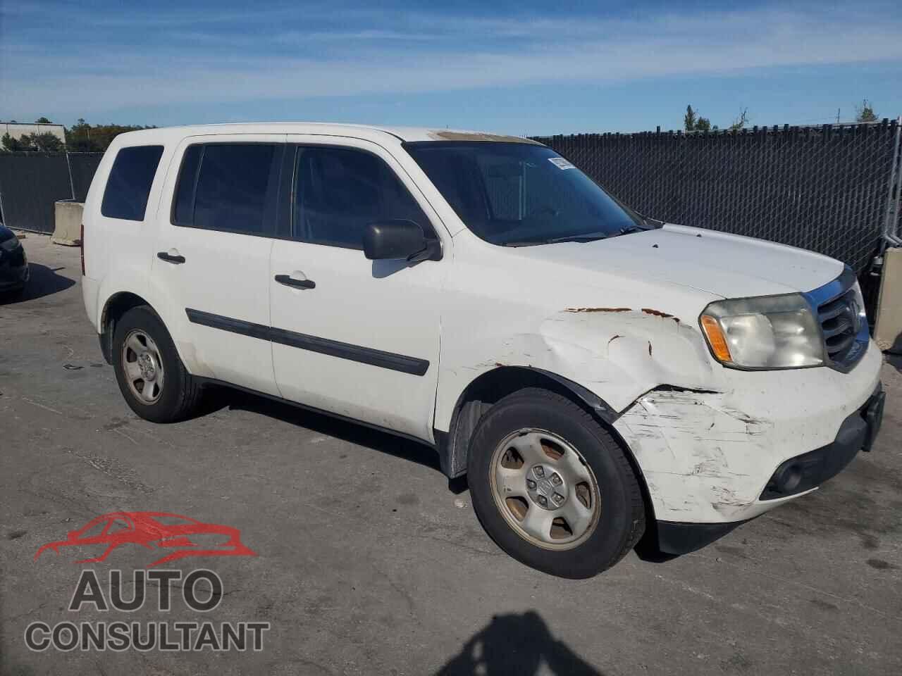 HONDA PILOT 2015 - 5FNYF4H27FB009139