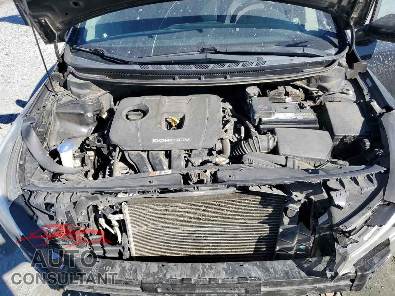 KIA FORTE 2017 - 3KPFL4A79HE068112