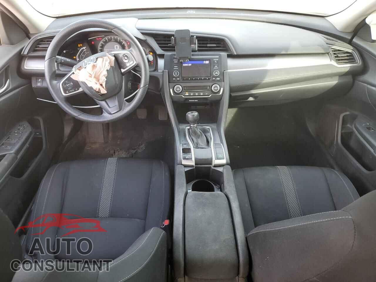 HONDA CIVIC 2018 - 19XFC2E54JE000187