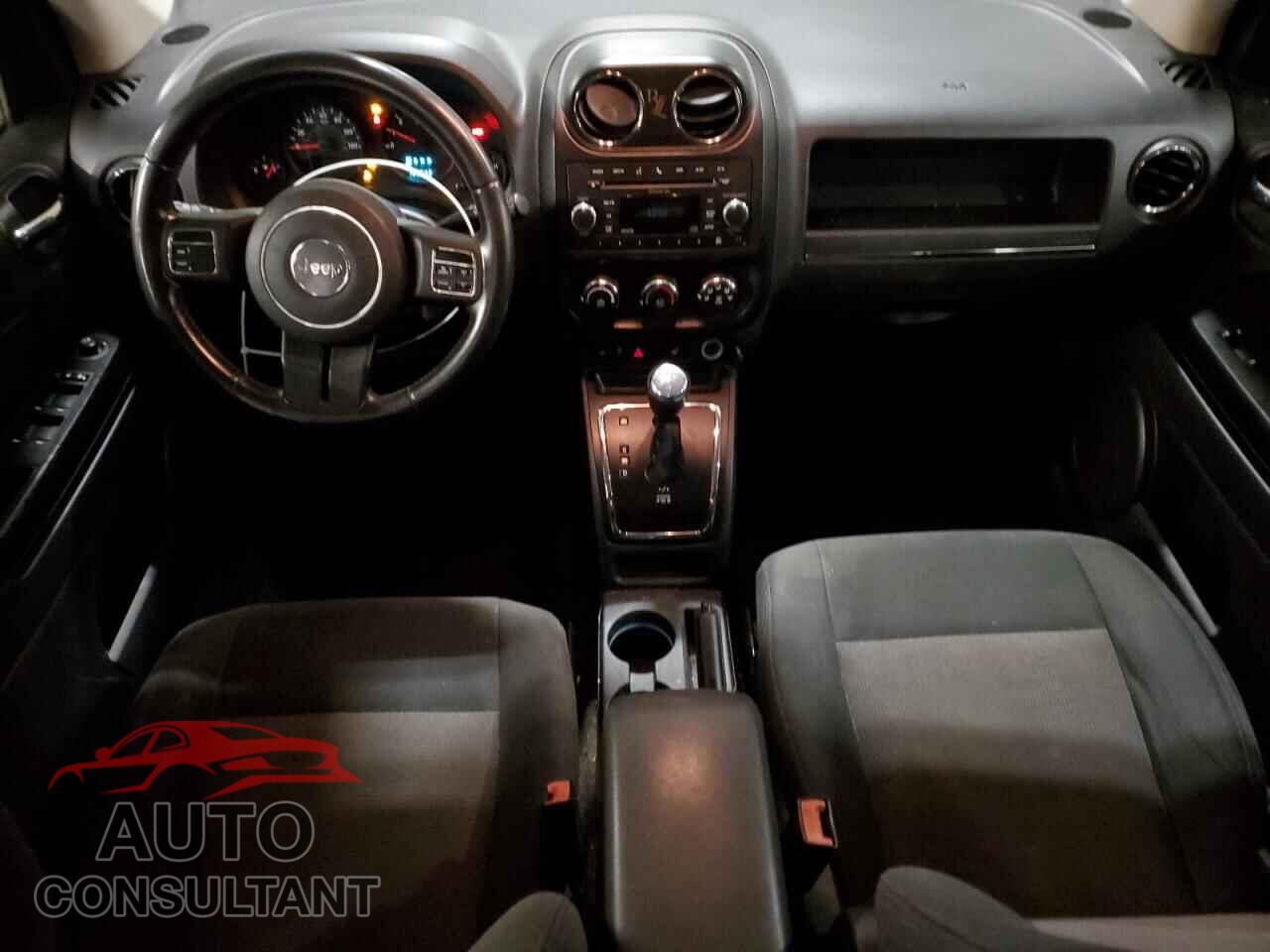 JEEP COMPASS 2011 - 1J4NF1FB2BD226100