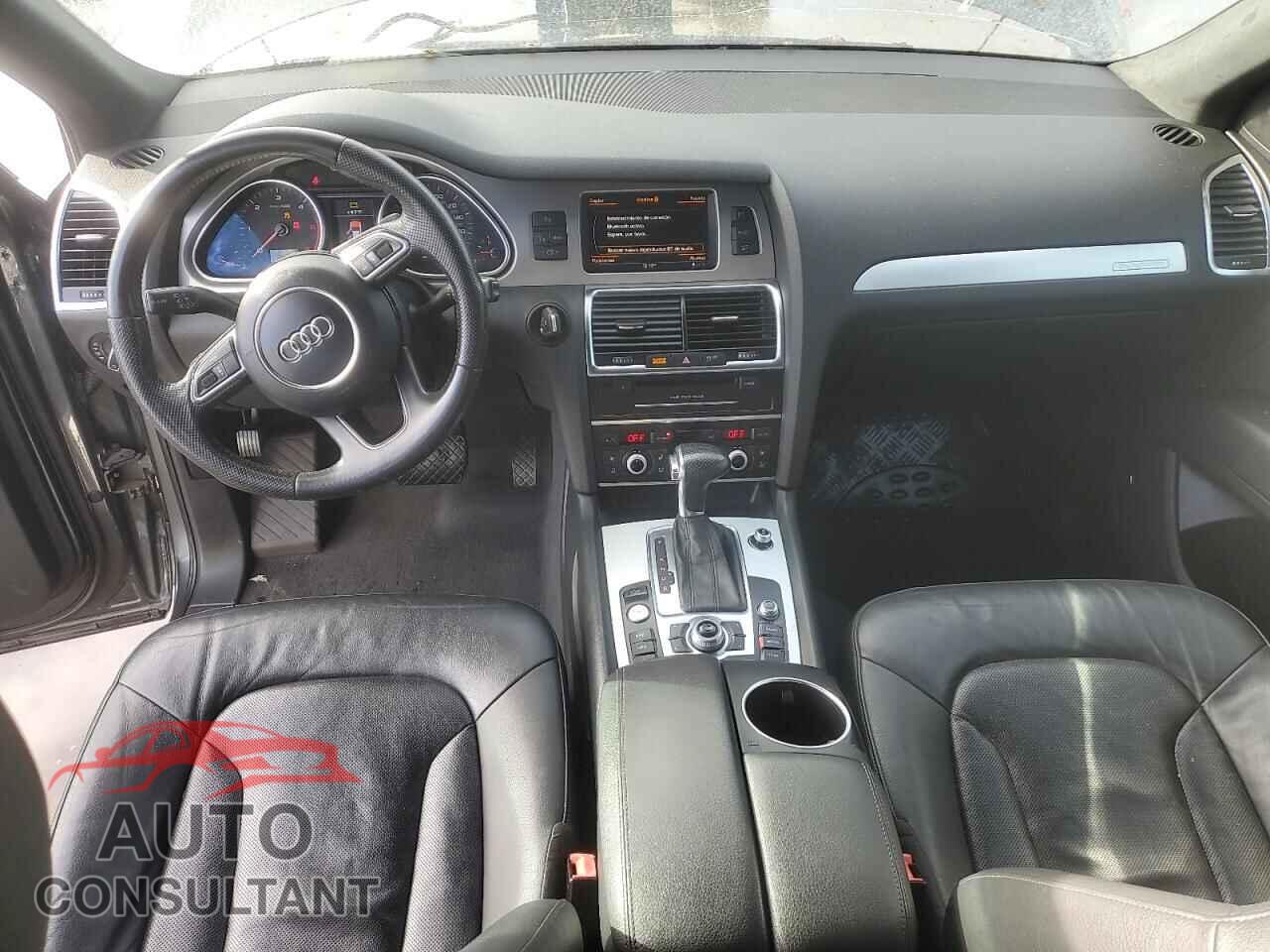 AUDI Q7 2014 - WA1WMAFEXED019933