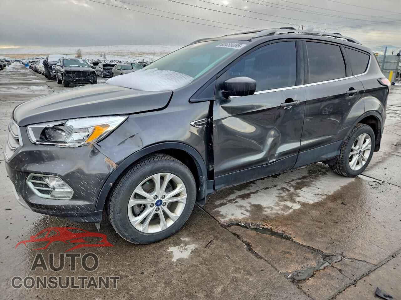 FORD ESCAPE 2017 - 1FMCU9GD8HUC51167