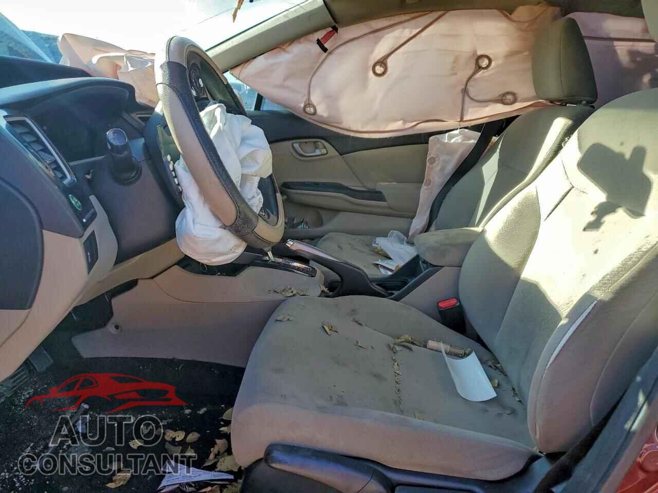 HONDA CIVIC 2013 - 2HGFB2F58DH549905